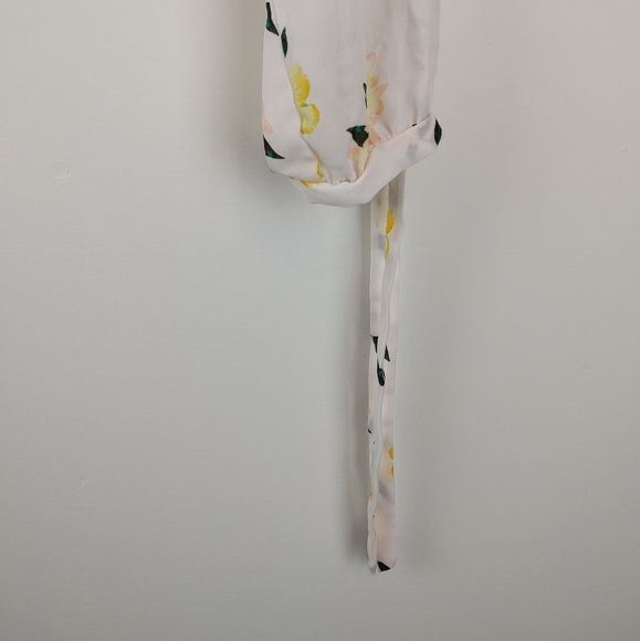 ARDENE | Sheer Floral Long Sleeve Blouse - Picture 9 of 12